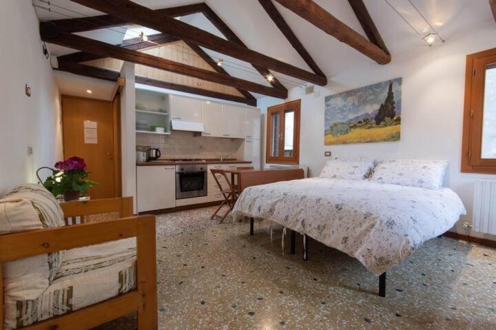 Appartamenti Ca D'Oro Venetië Buitenkant foto